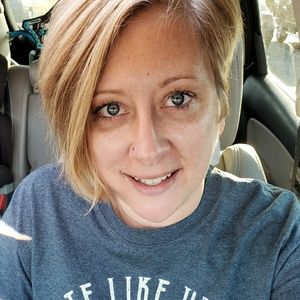 Meet your Posher, Jen